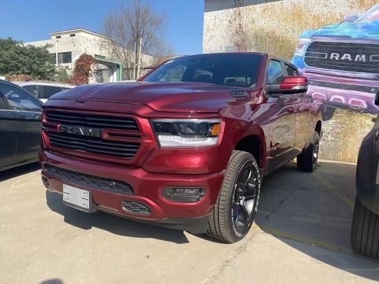 23款道奇公羊长角号顶配现车最新价格表