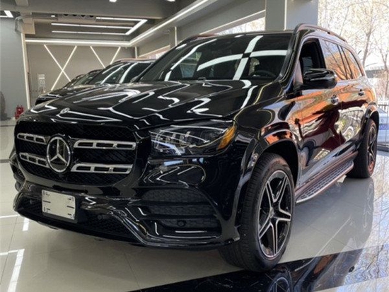 2023款奔驰GLS450批量国六现车降价15万