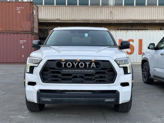 23款丰田红杉混动限时疯狂降价优惠促销