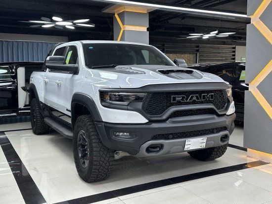 2023款道奇霸王龙6.2T现车价格降至冰点