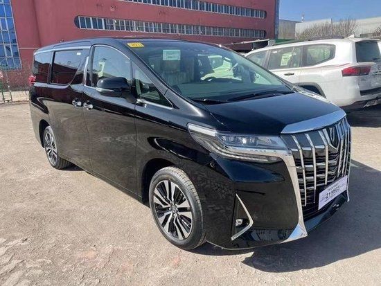 23款丰田埃尔法搭载3.5 V6引擎现车直销