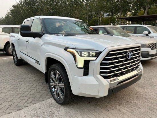 天津港进口皮卡23款丰田坦途3.5T最低价