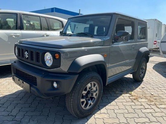 2023款铃木吉姆尼小实用越野现车20余万