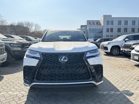 2023款美规雷克萨斯LX600 155万起分期