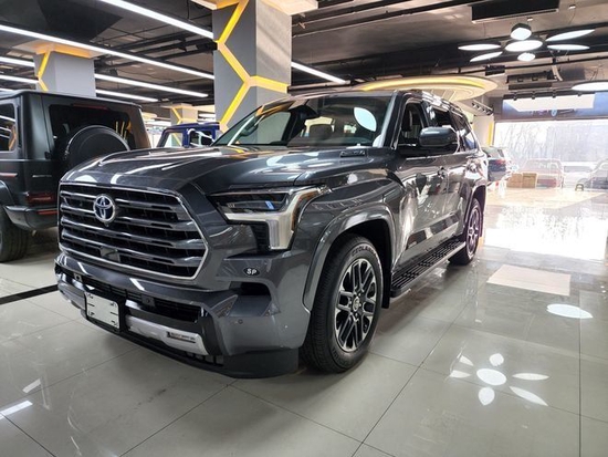 2023款丰田红杉天津港现车价格直降到底