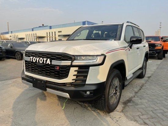 2022款兰德酷路泽3.3T柴油GR运动最低价