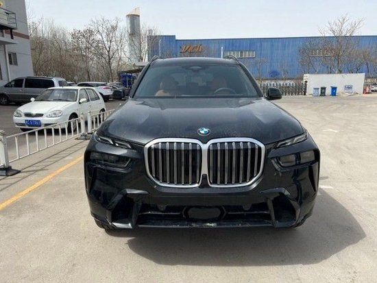 2024新款宝马X7天津港现车配置齐可分期