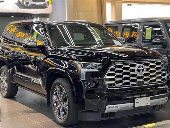 2023款丰田红杉3.5T混动五一特惠价97万