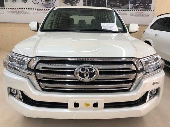 丰田酷路泽5700V8绝版车型 120多万起