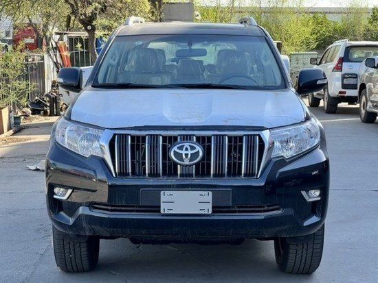 2023款丰田霸道4000多款颜色支持分期