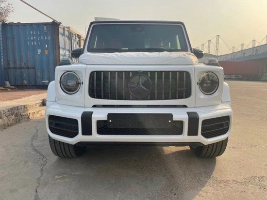 23款奔驰G63天津港现车最新报价可分期