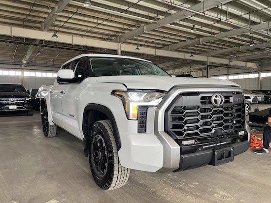 23款丰田坦途3.5TT 感恩回馈价40多万起