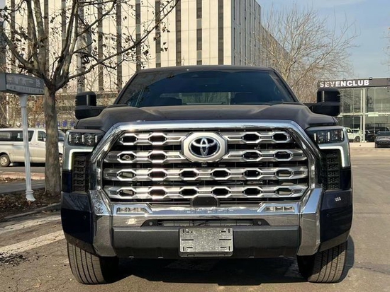 23款丰田坦途1794顶配港口最新价格表