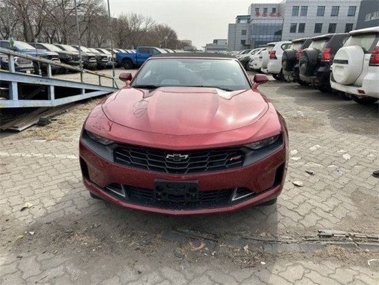 2023款雪佛兰科迈罗现车实价43万起售