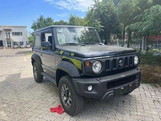 2022款铃木吉姆尼越野现车钜惠20多万