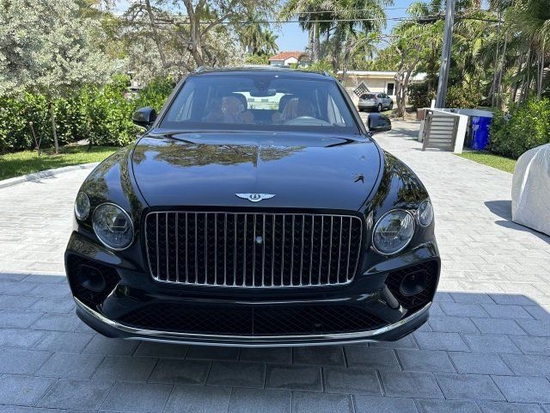 23款宾利添越现车国六最新售价