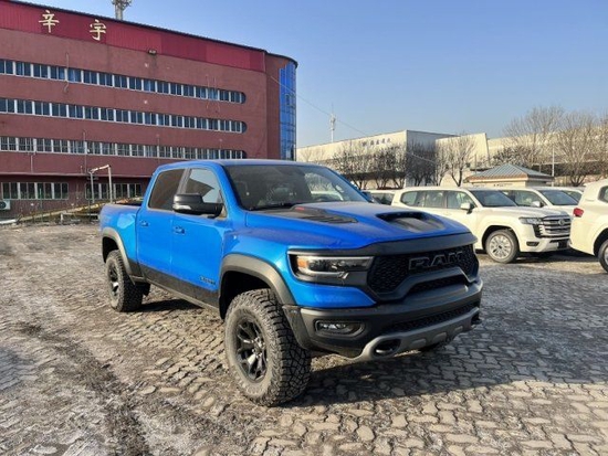 道奇霸王龙6.2国内现车跌破80万大关