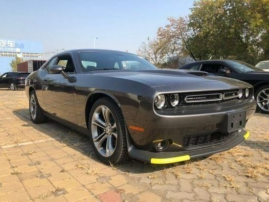 2023款道奇挑战者港口现车特价40余万