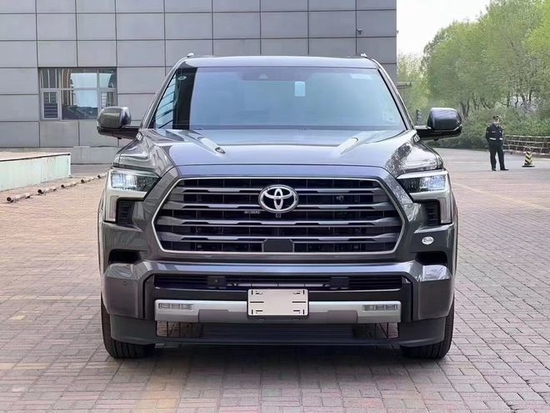 进口23款丰田红杉3.5T天津保税区最低价