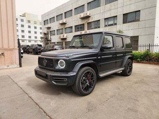 2023款奔驰G63仅售240万全国分期上牌
