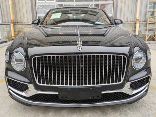 23款宾利飞驰标轴港口国六现车最新报价