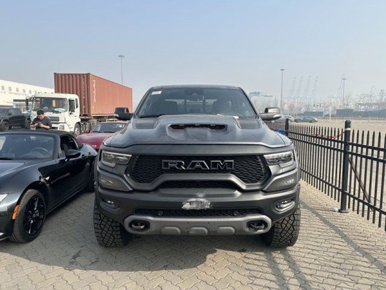 道奇霸王龙6.2T西安火热促销81万起售