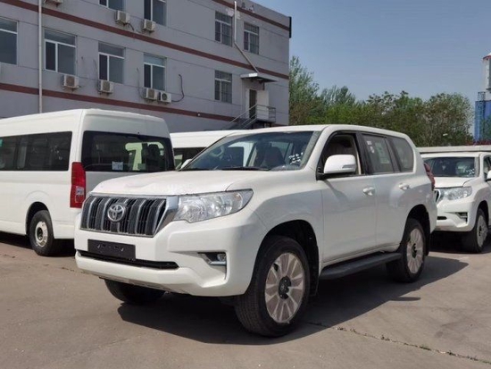 23款丰田霸道4000配置详情最新底价