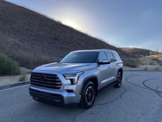 进口23款丰田红杉3.5T现车特价 可分期