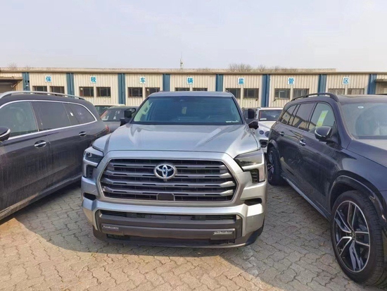 23新款丰田红杉四驱混动 LTD TRD