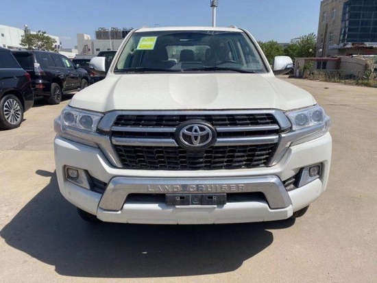 21款国六酷路泽5700大排量现车 最低价