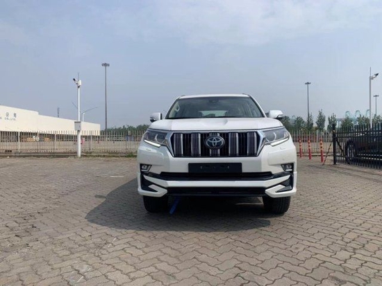 23款丰田霸道4000国六现车预定优惠3万