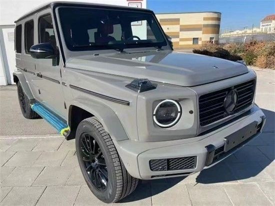 2022款奔驰G400d 惠民价疯抢170万起