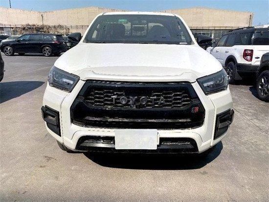 2023款丰田海拉克斯2.8T柴油版四十起售