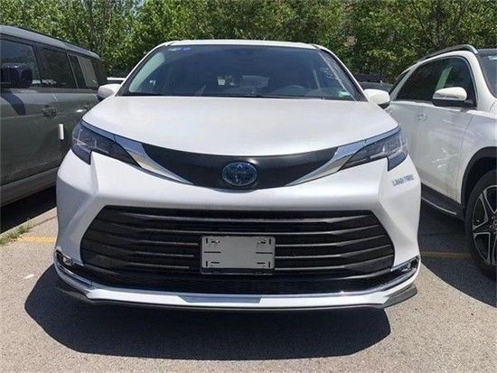 23款丰田塞纳2.5油混配置及落地价优惠