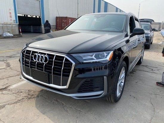 22款奥迪Q7港口特惠天津现车50余万出售