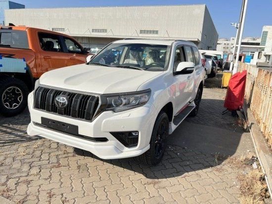 2022款丰田霸道4000VXR 抢购价70万起