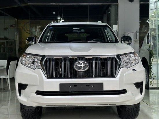 2023款柴油霸道2800中东版售价50余万