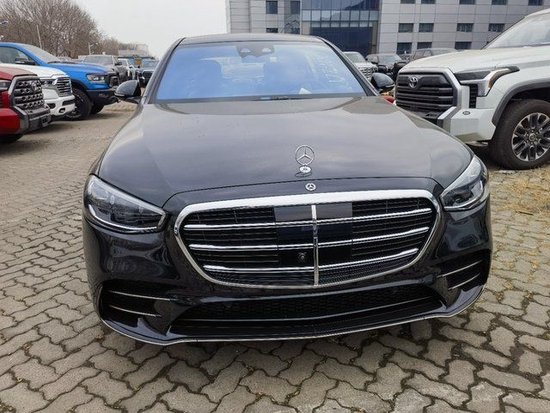 最新到港23款奔驰S500灵活选配价格