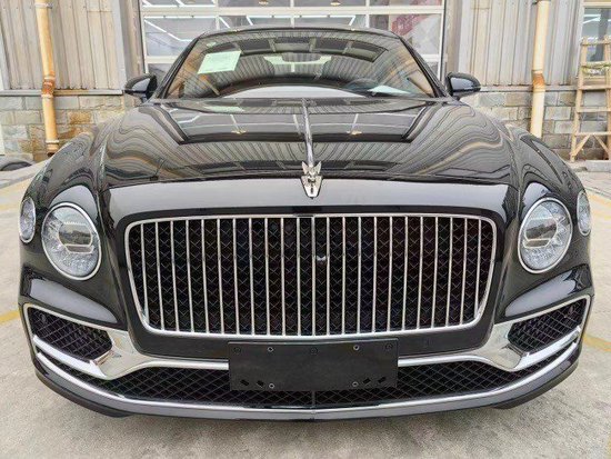 2023款宾利飞驰最新报价及图片配置