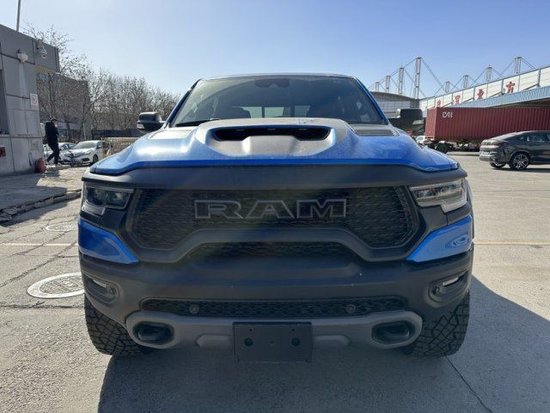 22款道奇霸王龙西安促销直降32万元