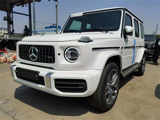 奔驰G63 4.0大V8现车降价优惠232万裸促