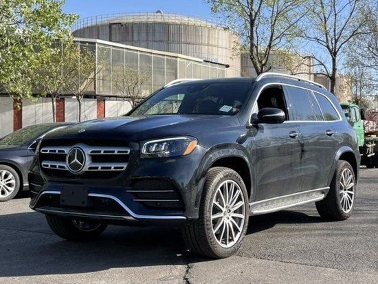 23款加版奔驰GLS580顶配天津现车低报价