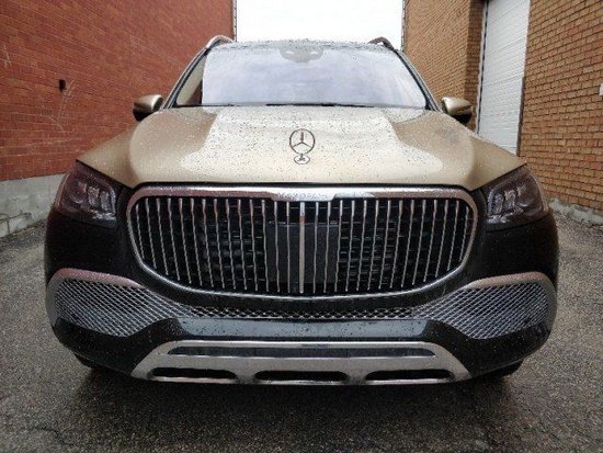 23款加版迈巴赫GLS600港口现车直降70万