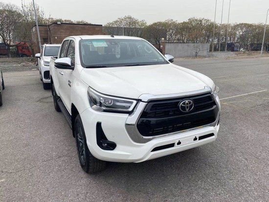 23款丰田海拉克斯2.8柴油可分期仅10万