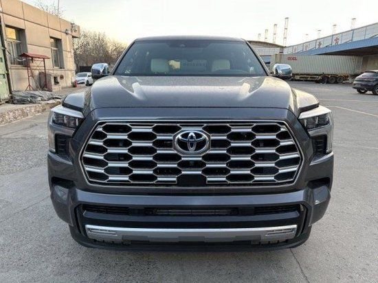 丰田红杉全尺寸SUV最新优惠报价可分期