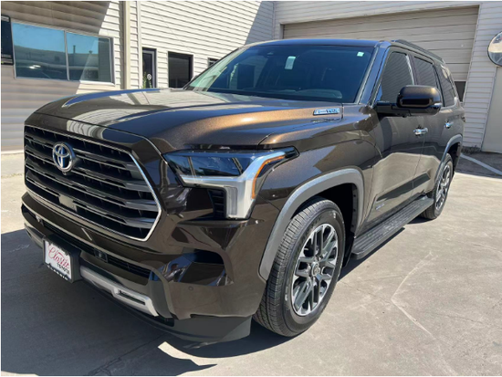 2023款丰田红杉价格狂跌裸车95万售全国