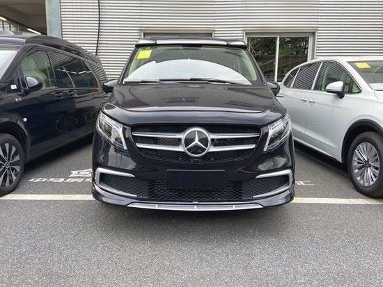 2023款港口奔驰威霆7座商务奔驰豪华款