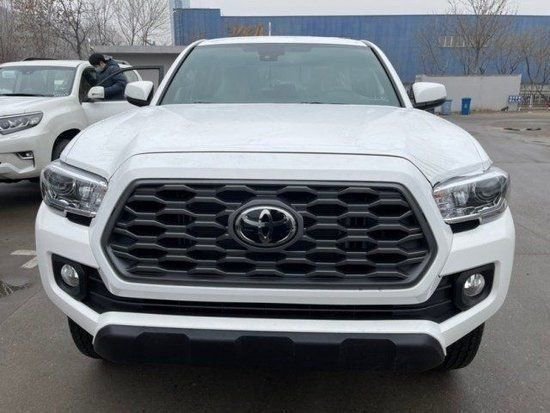 23款丰田塔库玛2.7L/3.5L皮卡优惠10万