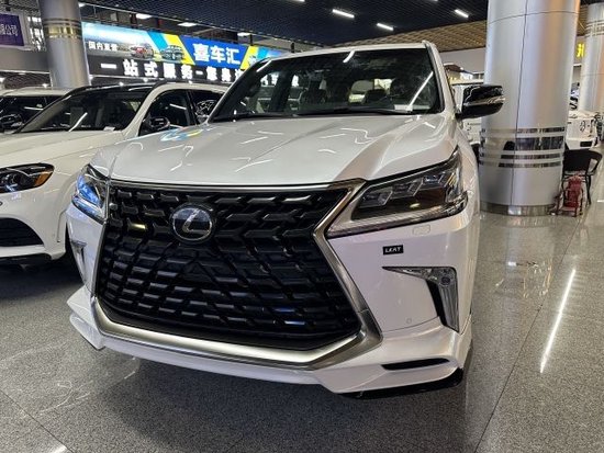 21款雷克萨斯LX570超级运动现车降价9万
