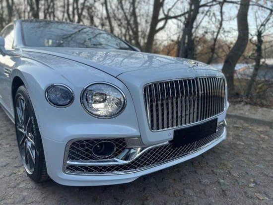 22款宾利飞驰平行进口现车价格低配置高